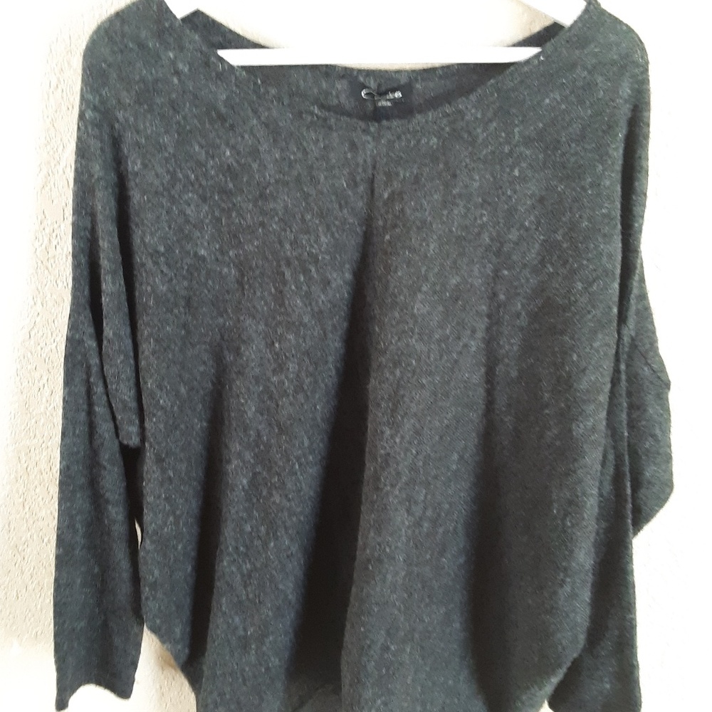Cecio women's sweater charcoal gray